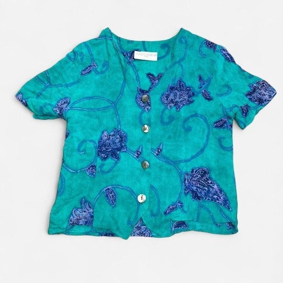 Casual Corner Tops - Vintage Floral Boho Top